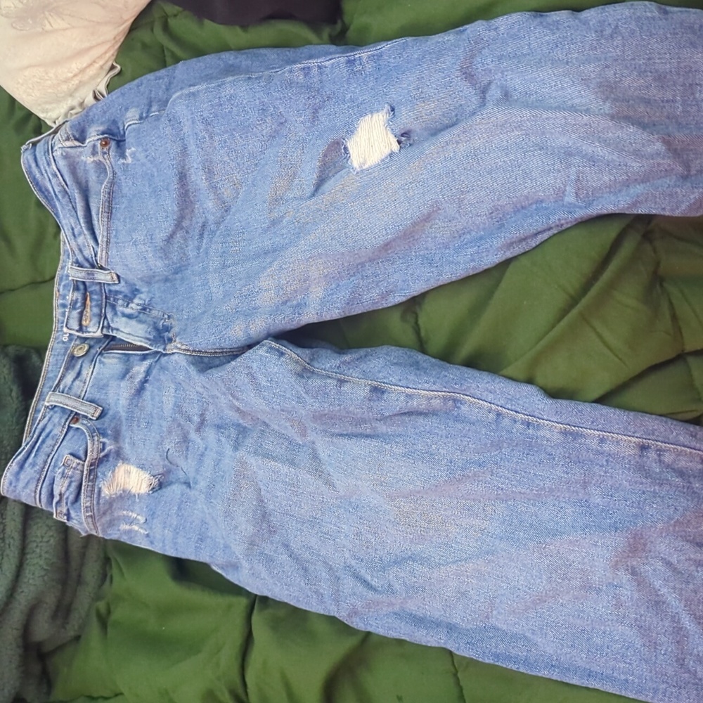 Ripped jeans